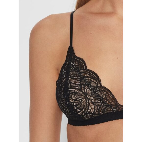 Aritzia TALULA Monterey Light Pink Chantilly Lace Triangle Bralette Bra, Size M - Picture 11 of 12